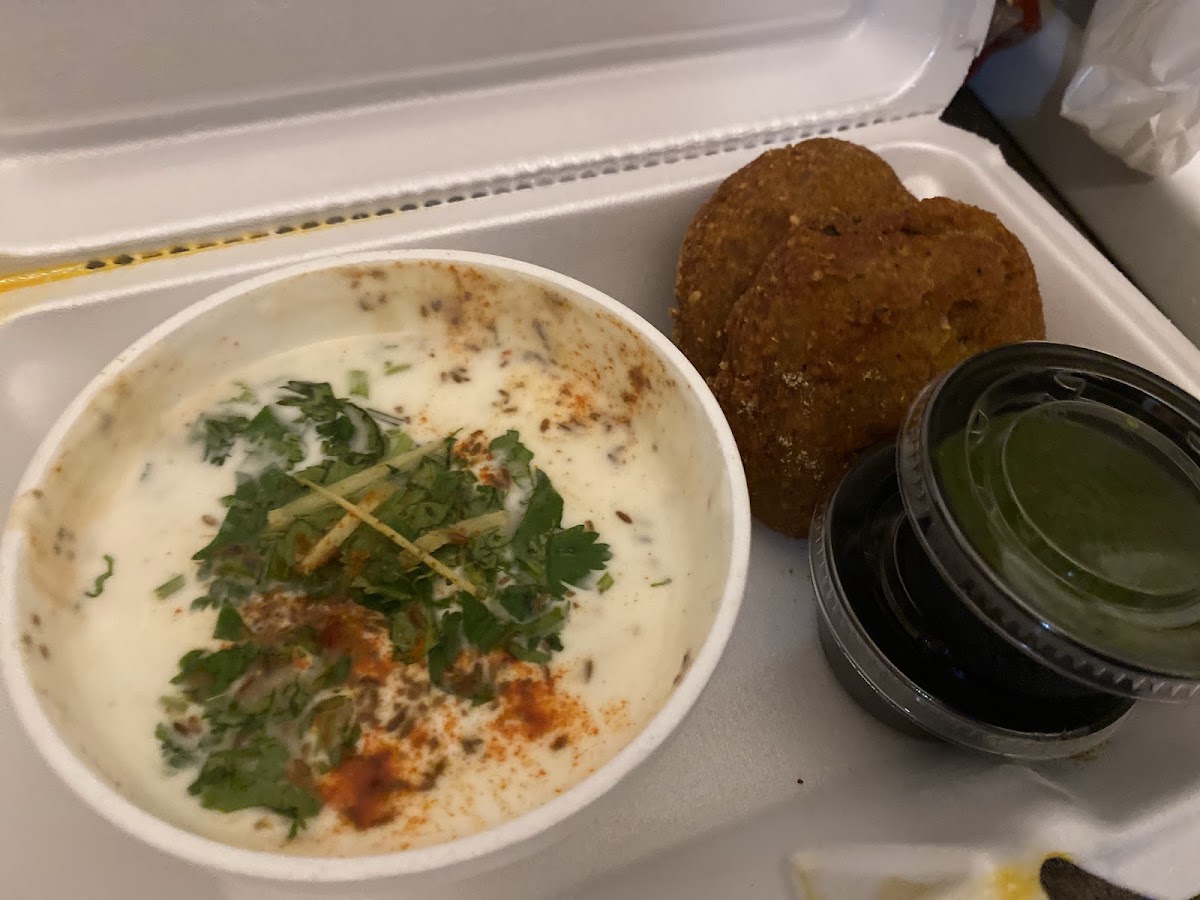 The Indian Aroma Kitchen In St. Catharines-8